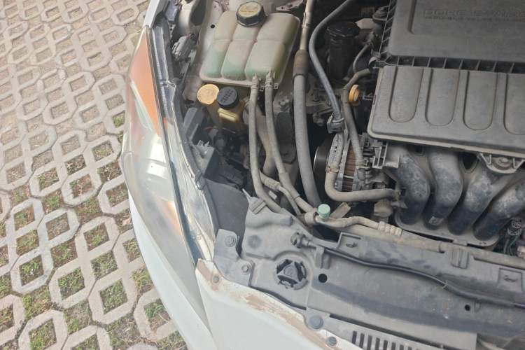 Used Mazda 3 2011 Sedan 1.6L Automatic Elite Model Engine Bay Right