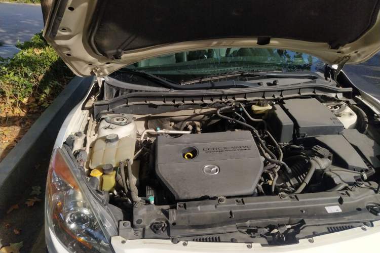 Used Mazda 3 2011 Sedan 2.0L Automatic Luxury Model Engine Bay Right