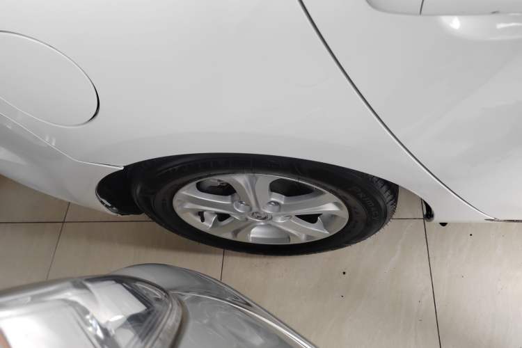 Used Mazda 3 2011 Sedan 1.6L Automatic Comfort Model Exterior 5
