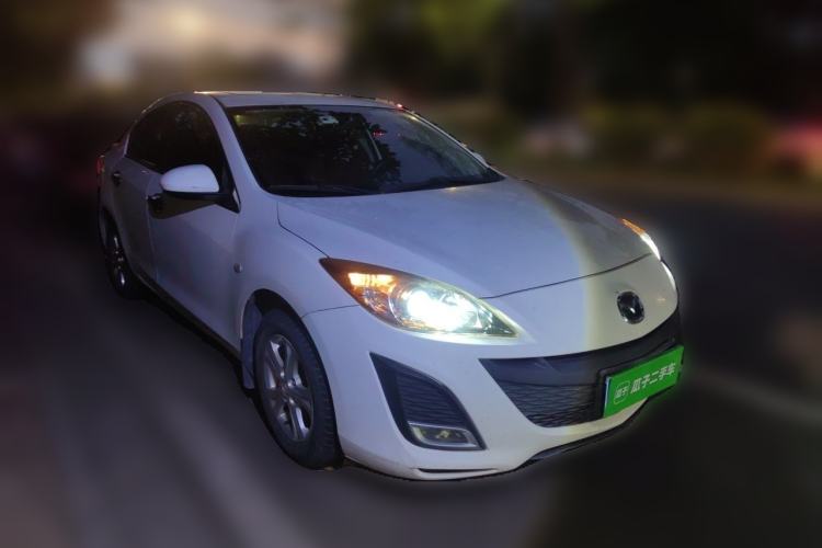 Used Mazda 3 2011 Sedan 1.6L Automatic Elite Model Front Right 45 Deg