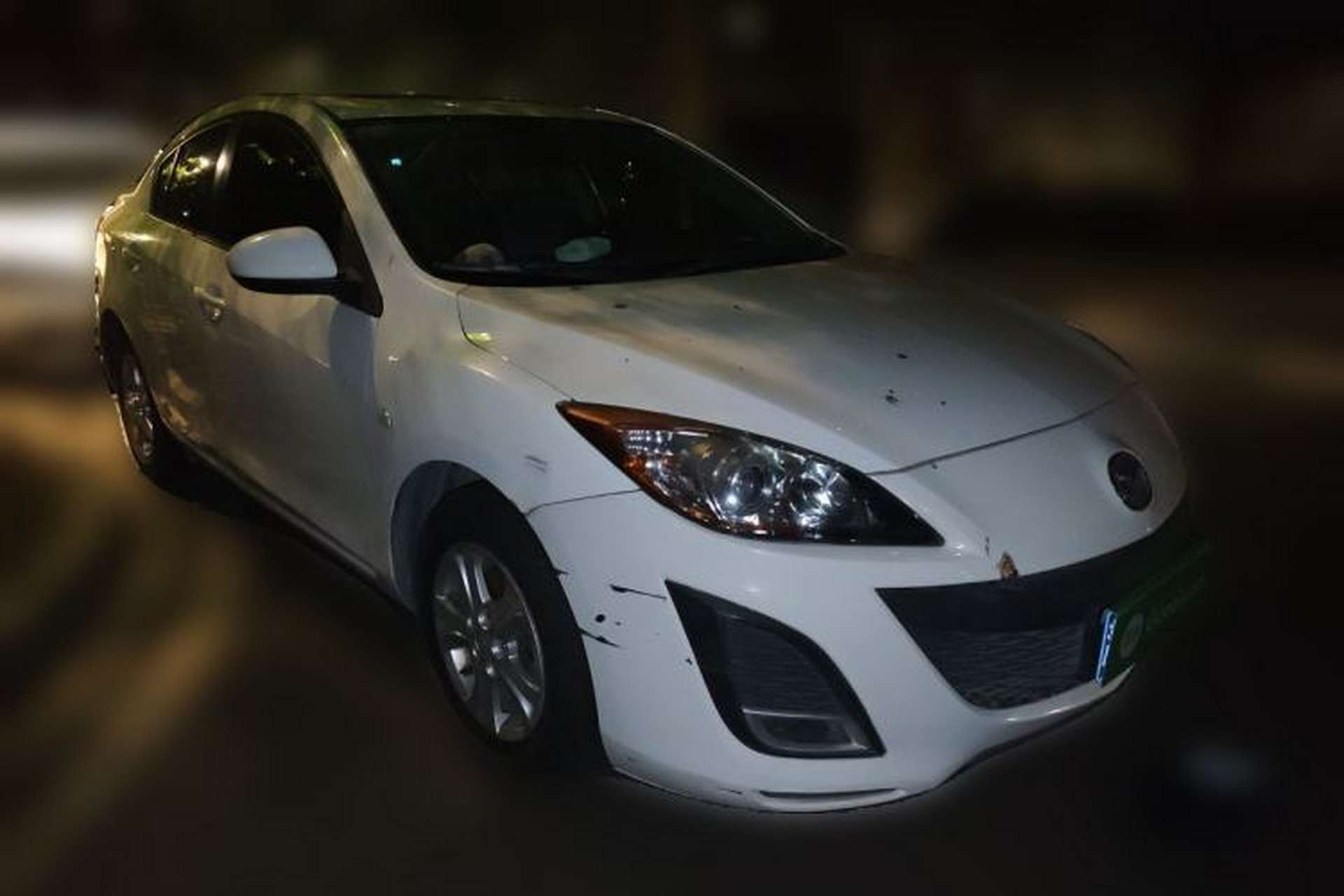 Used Mazda 3 2011 Sedan 1.6L Automatic Elite Model Front Right 45 Deg