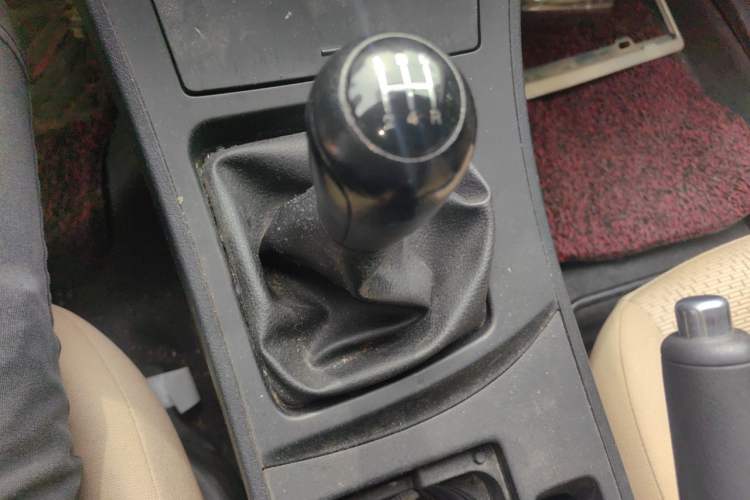 Used Mazda 3 2011 Sedan 1.6L Manual Comfort Model Gear Lever