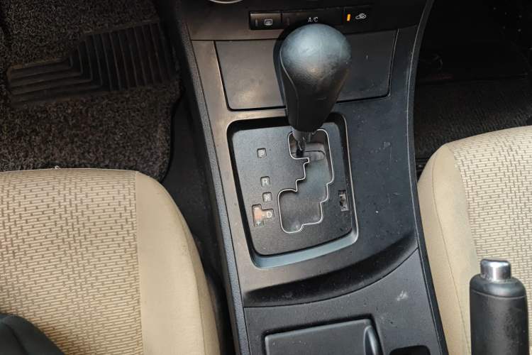 Used Mazda 3 2011 Sedan 1.6L Automatic Comfort Model Gear Lever