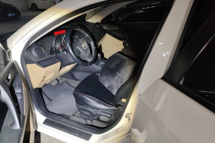Used Mazda 3 2011 Sedan 1.6L Automatic Comfort Model Left Front Seat
