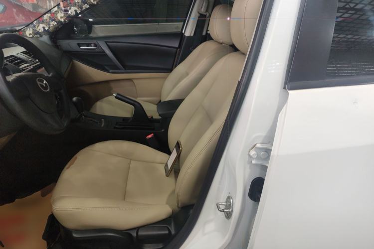 Used Mazda 3 2011 Sedan 1.6L Automatic Comfort Model Left Front Seat