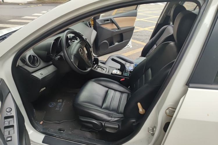 Used Mazda 3 2011 Sedan 1.6L Automatic Comfort Model Left Front Seat
