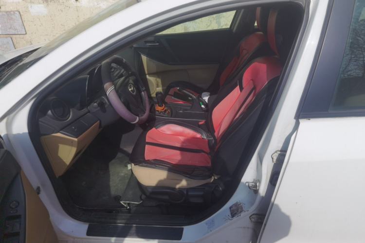 Used Mazda 3 2011 Sedan 1.6L Manual Comfort Model Left Front Seat