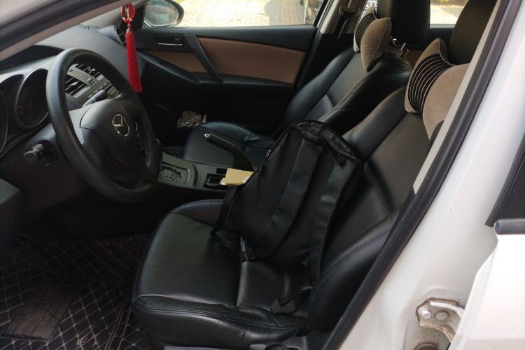 Used Mazda 3 2011 Sedan 1.6L Automatic Comfort Model Left Front Seat