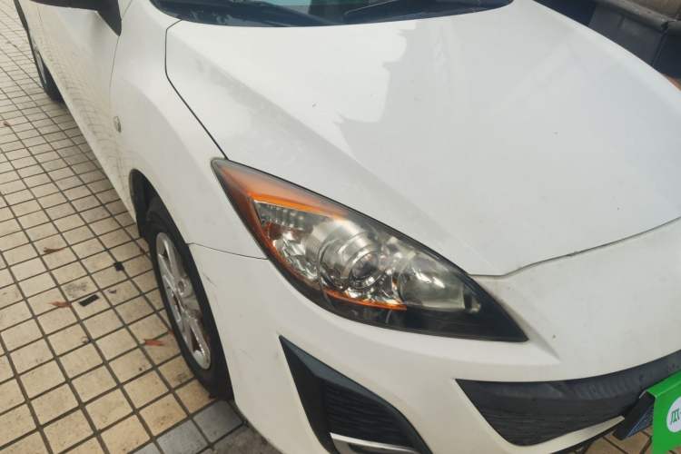 Used Mazda 3 2011 Sedan 1.6L Automatic Elite Model Right Front Headlight