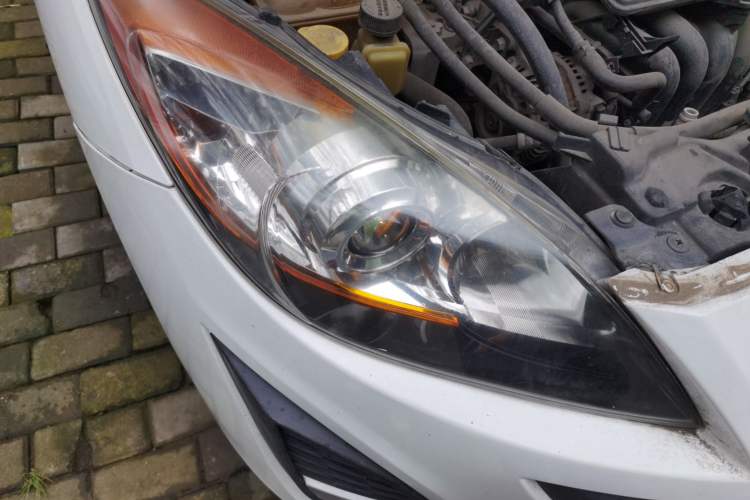 Used Mazda 3 2011 Sedan 1.6L Automatic Elite Model Right Front Headlight