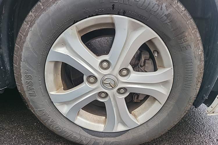 Used Mazda 3 2011 Sedan 1.6L Manual Comfort Model Right Front Wheel Hub