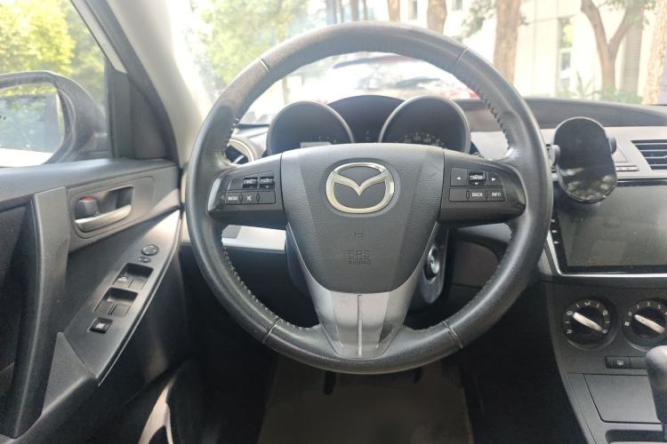 Used Mazda 3 2011 Sedan 1.6L Automatic Elite Model Steering Wheel