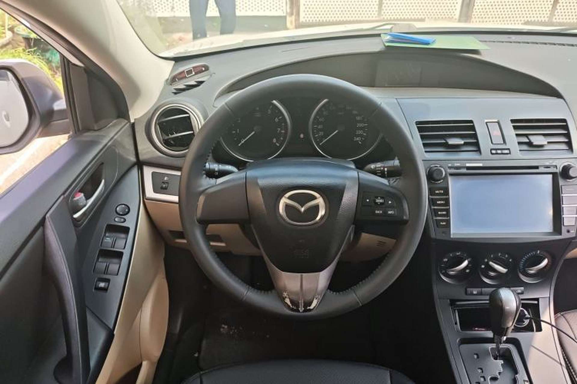Used Mazda 3 2011 Sedan 1.6L Automatic Elite Model Steering Wheel