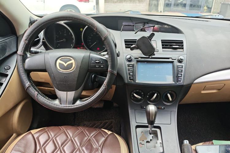 Used Mazda 3 2011 Sedan 1.6L Automatic Elite Model Steering Wheel