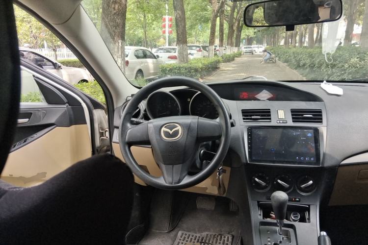 Used Mazda 3 2011 Sedan 1.6L Automatic Comfort Model Steering Wheel