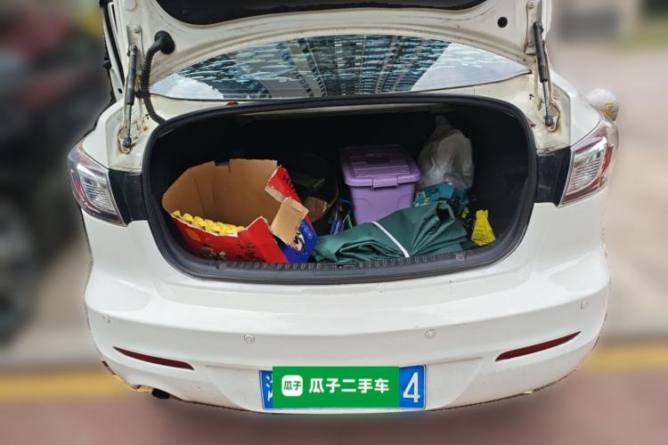 Used Mazda 3 2011 Sedan 1.6L Automatic Elite Model Trunk