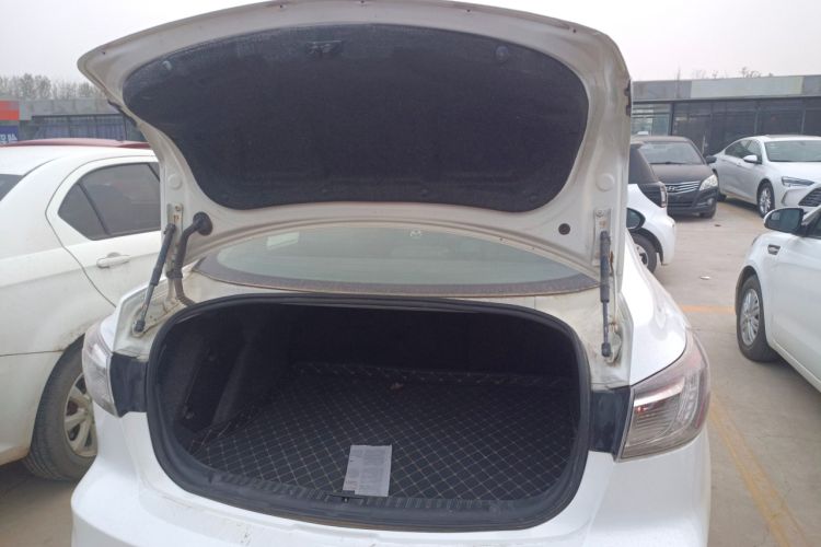Used Mazda 3 2011 Sedan 2.0L Automatic Luxury Model Trunk
