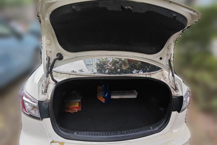 Used Mazda 3 2011 Sedan 1.6L Automatic Comfort Model Trunk