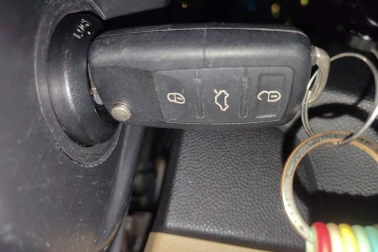 Used Mazda 3 2011 Sedan 1.6L Automatic Elite Model Vehicle Key