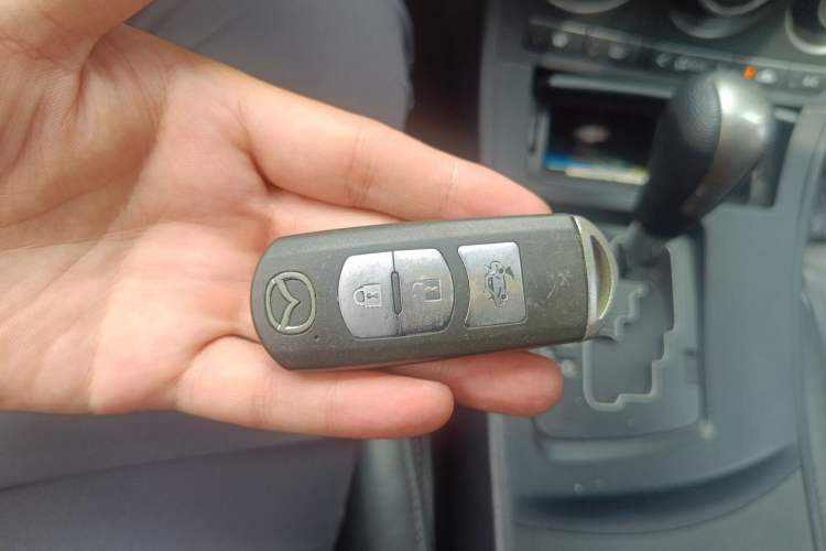 Used Mazda 3 2011 Sedan 2.0L Automatic Luxury Model Vehicle Key