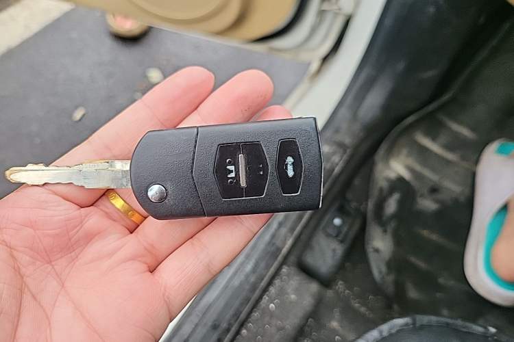 Used Mazda 3 2011 Sedan 1.6L Manual Comfort Model Vehicle Key