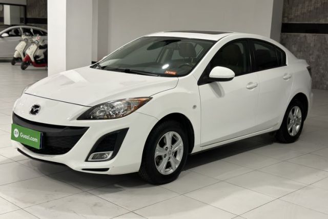 Mazda 3 2011 Sedan 1.6L Automatic Elite Model مستعملة
