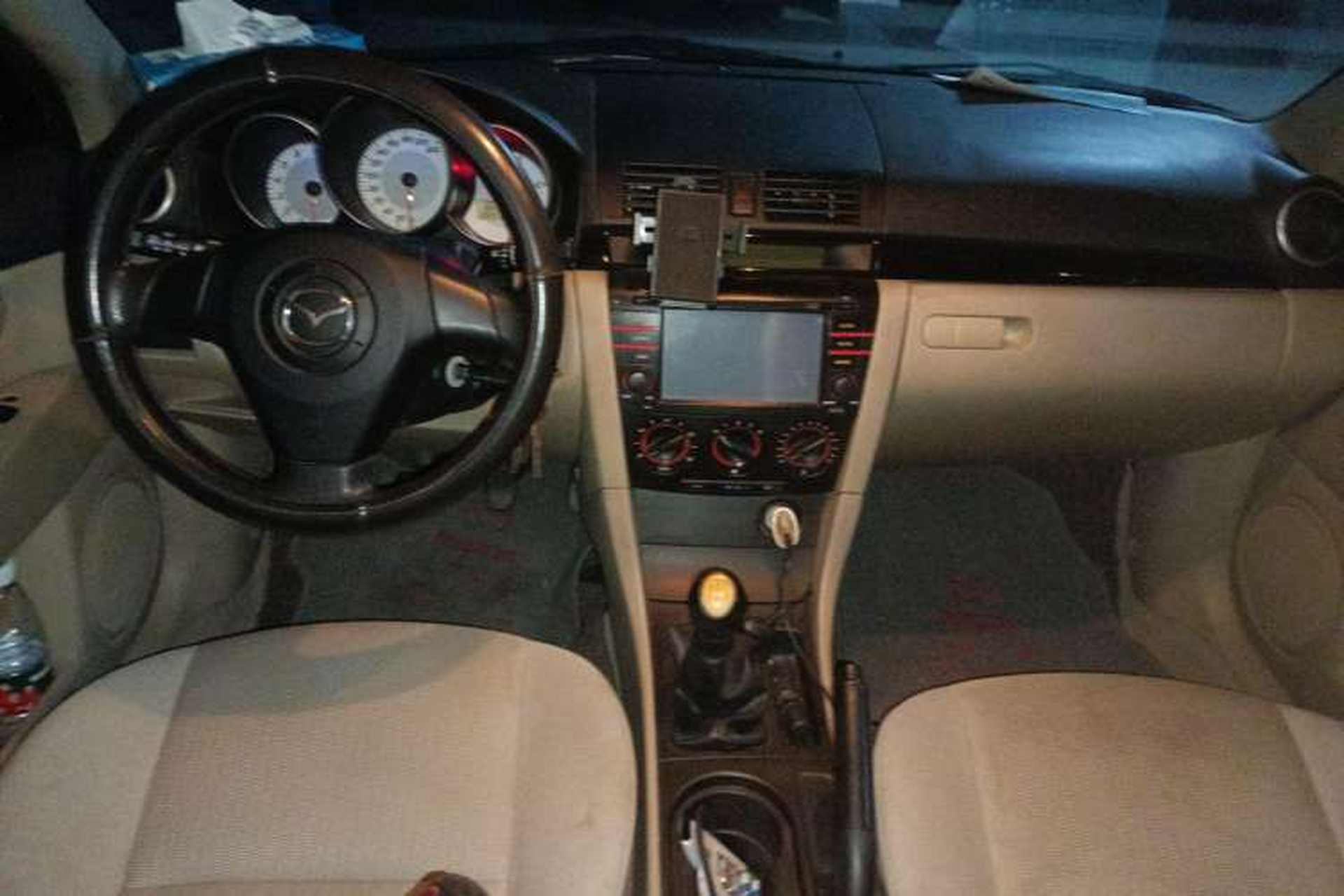 Used Mazda 3 2012 1.6L Manual Classic Standard Edition Center Console