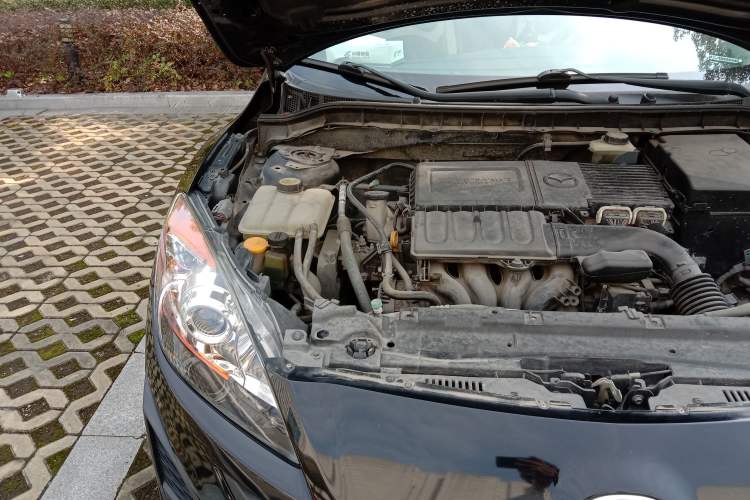 Used Mazda 3 2012 Hatchback 1.6L Manual Comfort Model Engine Bay Right