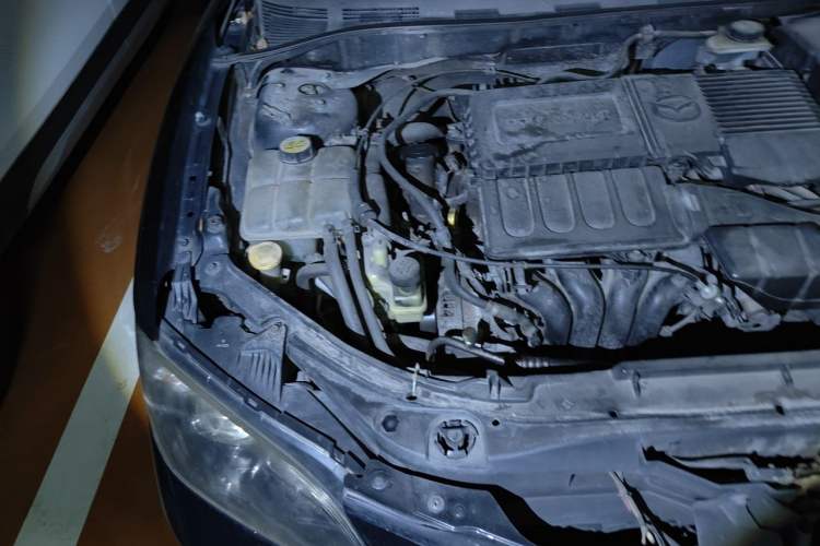 Used Mazda 3 2012 1.6L Manual Classic Standard Edition Engine Bay Right