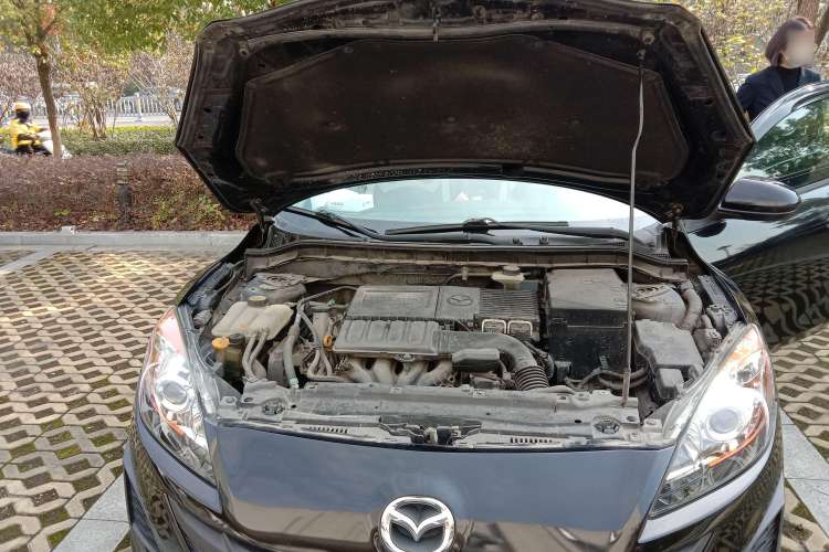 Used Mazda 3 2012 Hatchback 1.6L Manual Comfort Model Engine Bay