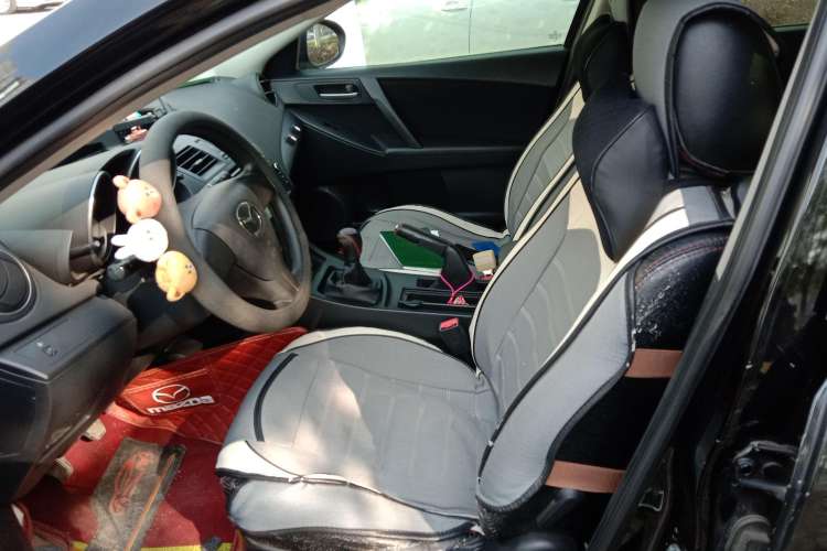 Used Mazda 3 2012 Hatchback 1.6L Manual Comfort Model Left Front Seat