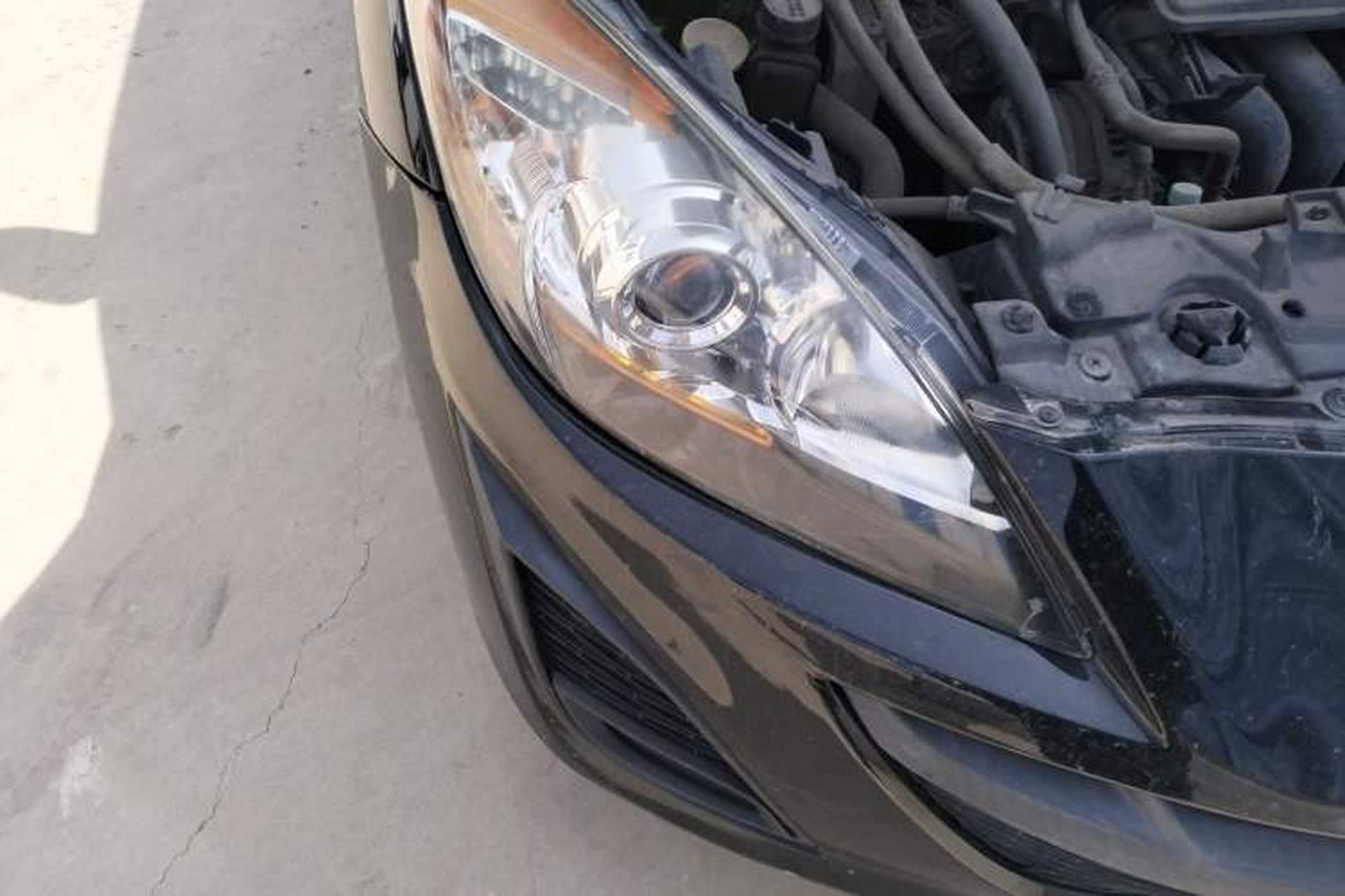 Used Mazda 3 2012 Hatchback 1.6L Manual Comfort Model Right Front Headlight