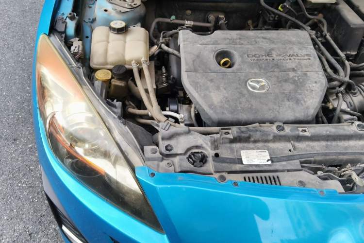 Used Mazda 3 2012 Hatchback 2.0L Automatic Luxury Model Engine Bay Right