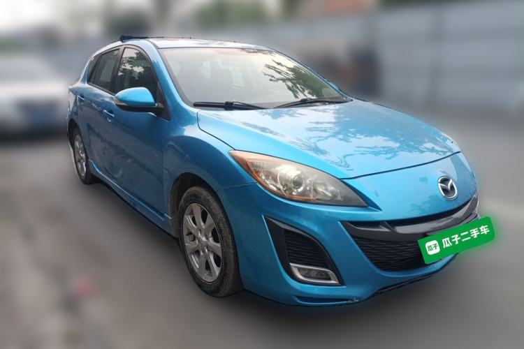 Used Mazda 3 2012 Hatchback 2.0L Automatic Luxury Model Front Right 45 Deg