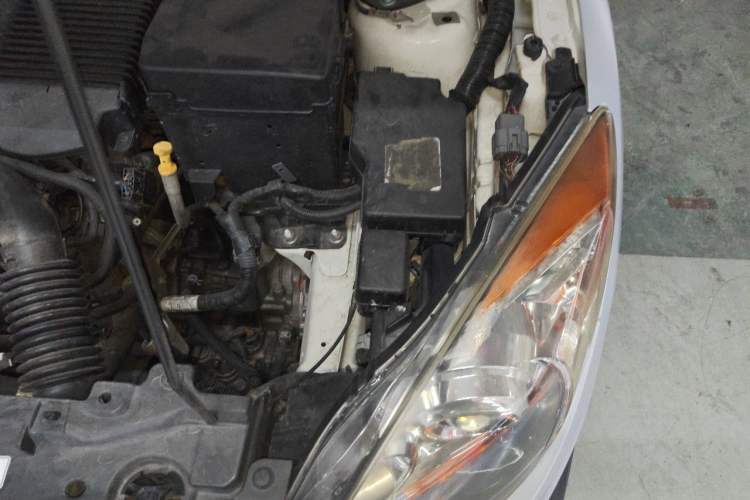 Used Mazda 3 2012 Hatchback 1.6L Automatic Elite Model Engine Bay Left