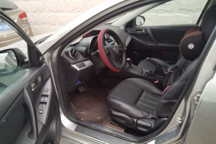 Used Mazda 3 2012 Hatchback 1.6L Automatic Elite Model Driver Seat