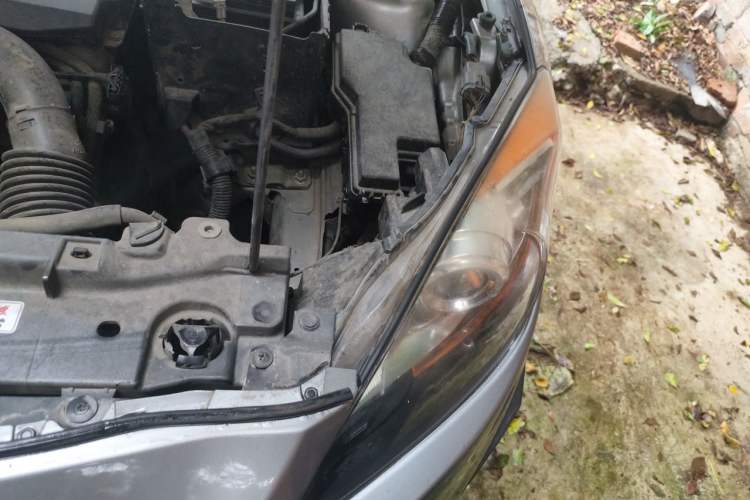 Used Mazda 3 2012 Hatchback 1.6L Manual Comfort Model Engine Bay Left