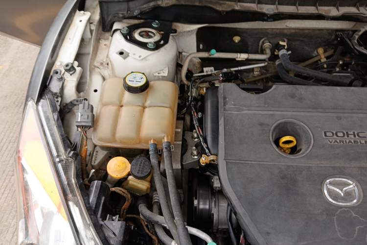 Used Mazda 3 2012 Hatchback 2.0L Automatic Luxury Model Engine Bay Right