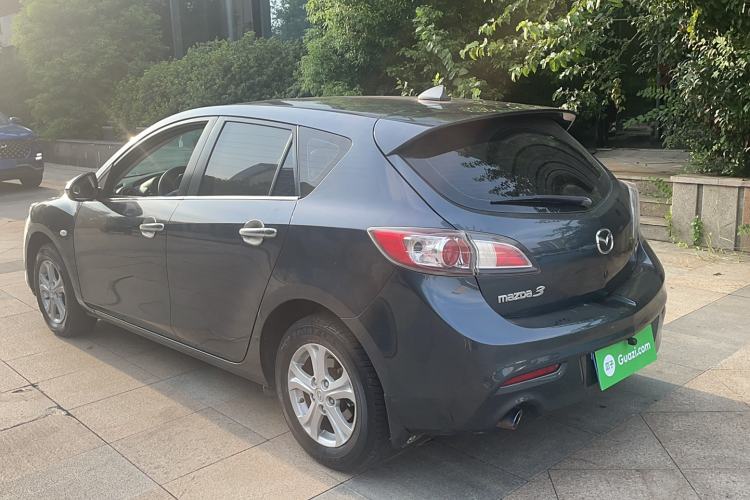 Used Mazda 3 2012 Hatchback 1.6L Manual Comfort Model Exterior 7