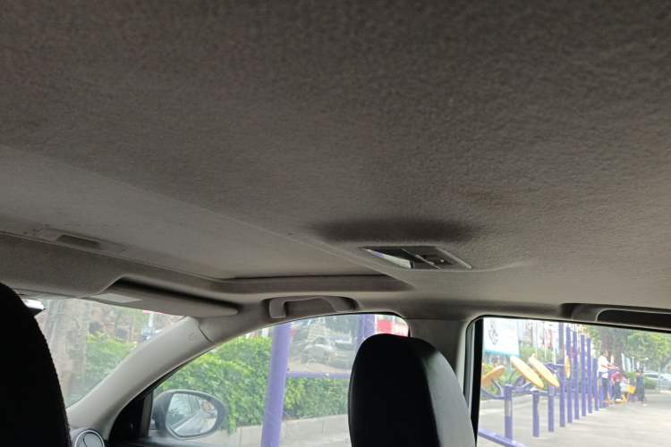 Used Mazda 3 2012 Hatchback 2.0L Automatic Luxury Model Headliner