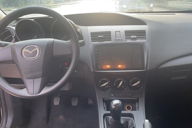 Used Mazda 3 2012 Hatchback 1.6L Manual Comfort Model Interior 2