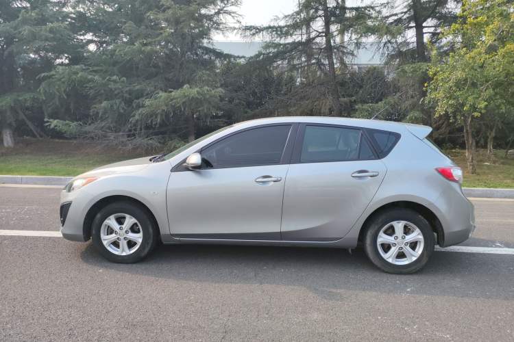 Used Mazda 3 2012 Hatchback 1.6L Manual Comfort Model Left Side
