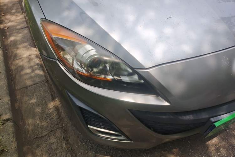 Used Mazda 3 2012 Hatchback 1.6L Automatic Elite Model Right Front Headlight