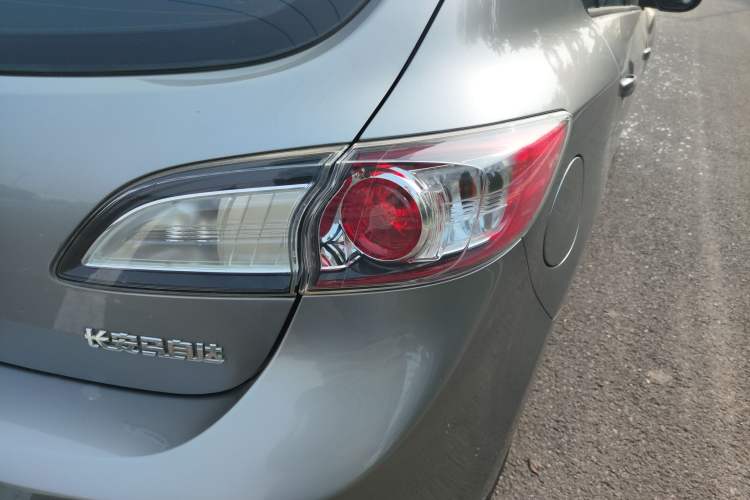 Used Mazda 3 2012 Hatchback 1.6L Manual Comfort Model Right Rear Taillight