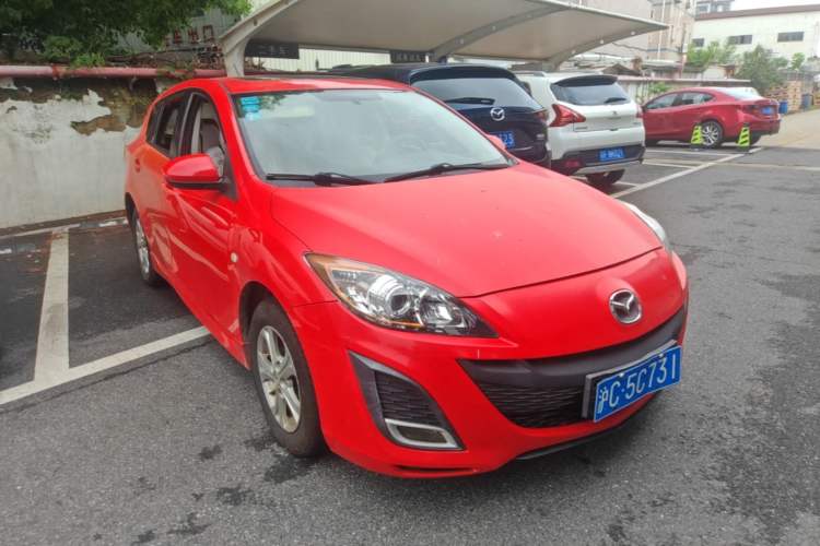 Used Mazda 3 2012 Hatchback 1.6L Automatic Elite Model Front Right 45 Deg