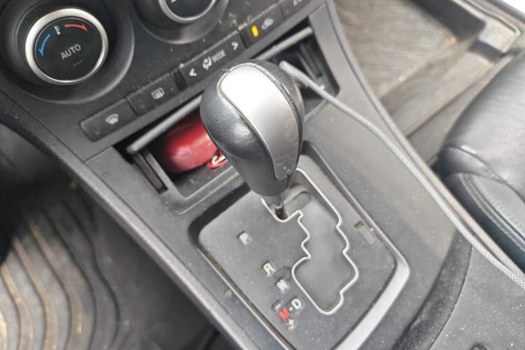 Used Mazda 3 2012 Hatchback 2.0L Automatic Luxury Model Gear Lever
