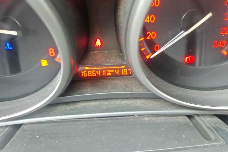 Used Mazda 3 2012 Hatchback 1.6L Automatic Elite Model Odometer Close Up