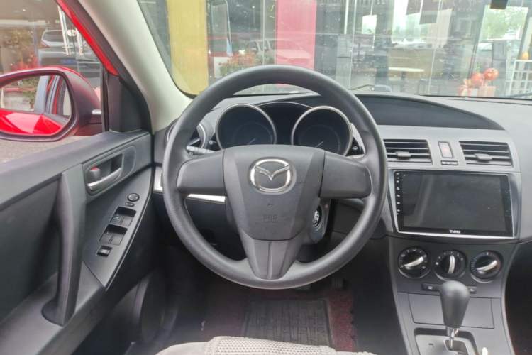 Used Mazda 3 2012 Hatchback 1.6L Automatic Elite Model Steering Wheel