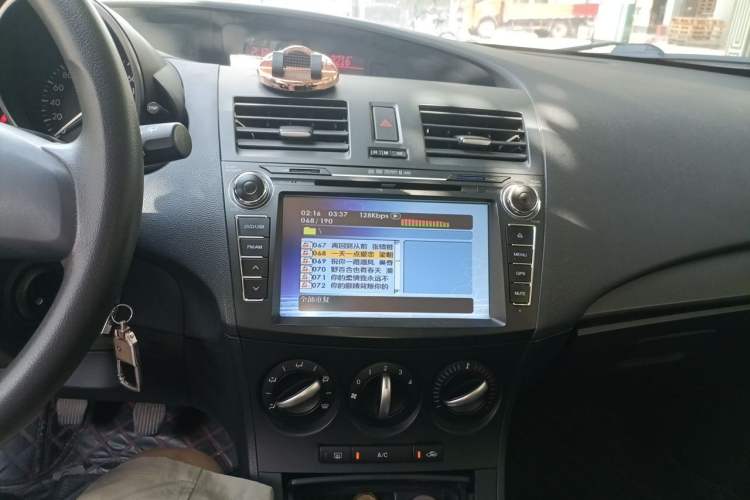 Used Mazda 3 2012 Hatchback 1.6L Manual Comfort Model Audio And AC Panel