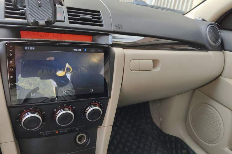 Used Mazda 3 2012 1.6L Manual Classic Special Offer Audio And AC Panel